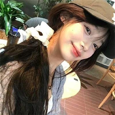 艾蜜莉·布莱尔的秘密